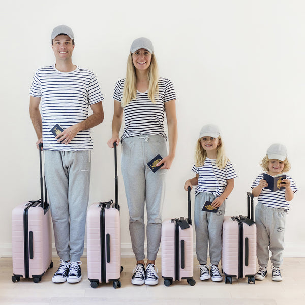 PACKING FOR LONG DISTANCE TRAVEL: HACKS THAT MAKE TRAVEL WITH SMALL CHILDREN EASIER